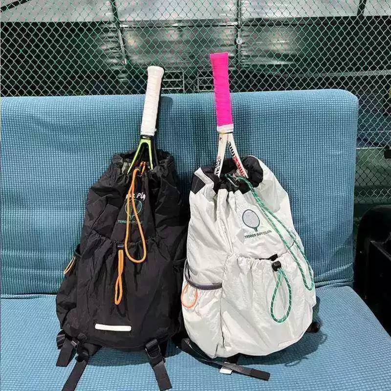 出口日本羽毛球包男女网球拍包轻便运动旅游大容量抽绳双肩书包