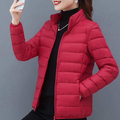 冬季轻薄洋气羽绒棉服女2023年新款轻便保暖短装胖妹妈妈上衣外套