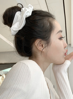 【 店主同款 又仙又美 】超大白色发圈头饰头花