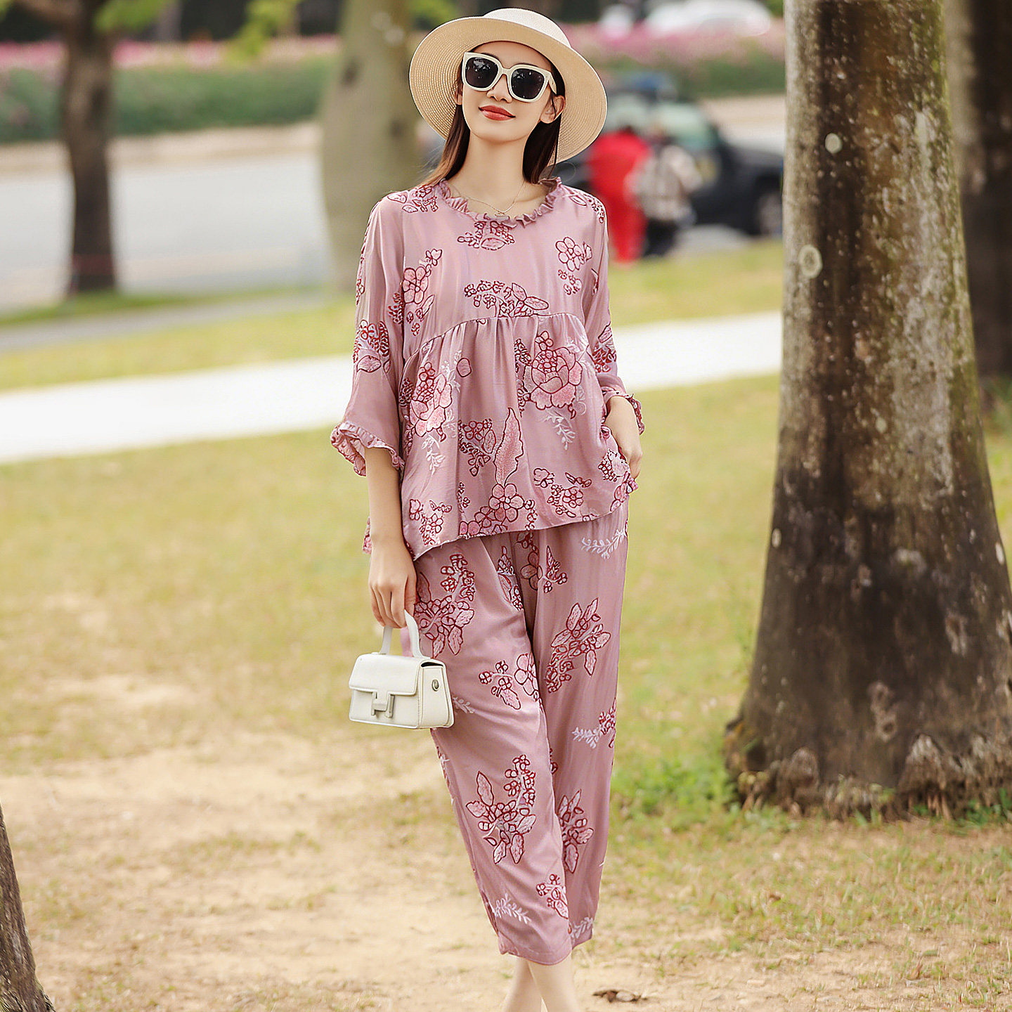 桑蚕丝套装女高级感轻奢刺绣气质减龄大码宽松休闲居家真丝两件套