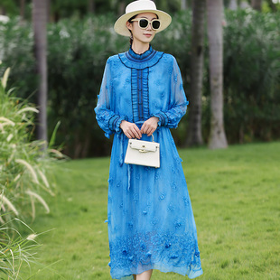 真丝桑蚕丝连衣裙女高级感轻奢刺绣修身显瘦复古蓝色洋气质中长款