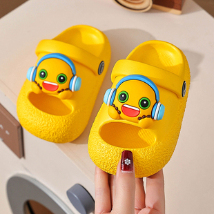 奶龙拖鞋儿童男童洞洞鞋夏季踩屎感厚底幼儿宝宝拖鞋小童小孩