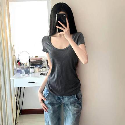 设计感小众正肩U领纯棉短袖T恤女夏辣妹短款高腰修身显瘦百搭上衣