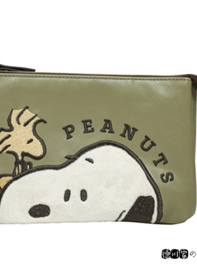 日本代购 Snoopy 史努比 军绿色 PU 化妆抱 小物收纳包 手拿包