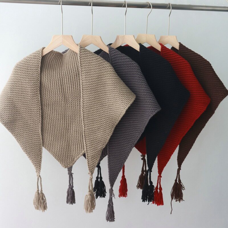 2025文艺针织流苏三角巾披肩女春夏季时尚百搭潮小坎肩高级感外搭