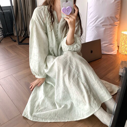 浅豆绿棉纱长袖睡裙女春秋