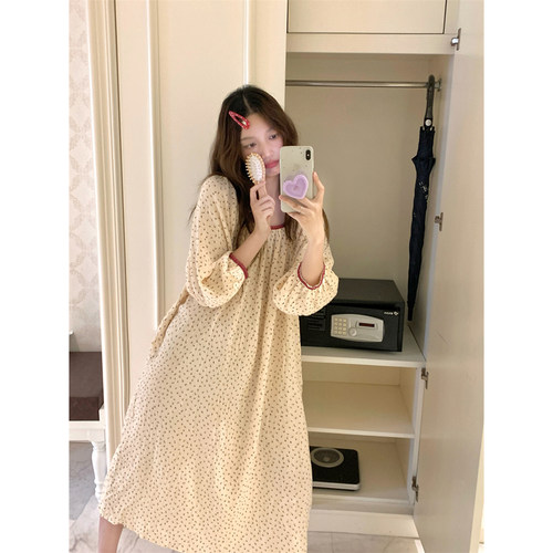 甜美日系碎花小玫瑰圆领睡裙