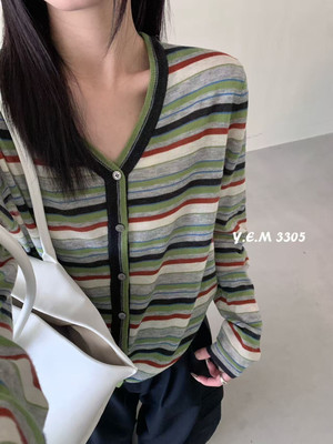 2025秋季女士薄款条纹针织开衫V领单排扣时尚百搭毛衣外套绵羊毛