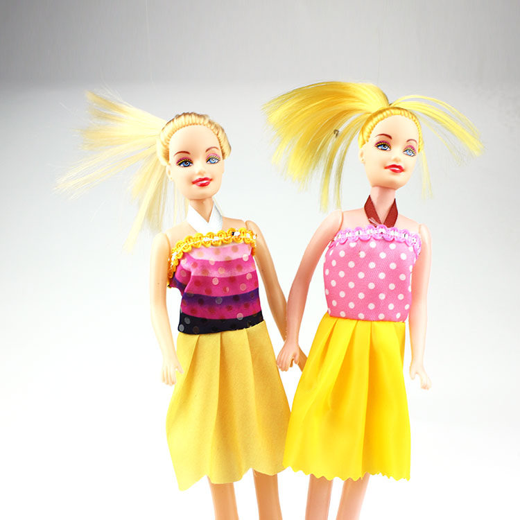 이우 어린이 장난감 새로운 창조적 인 변경 인형 세트 제조 업체 선물 작은 선물 거리 노점 공급