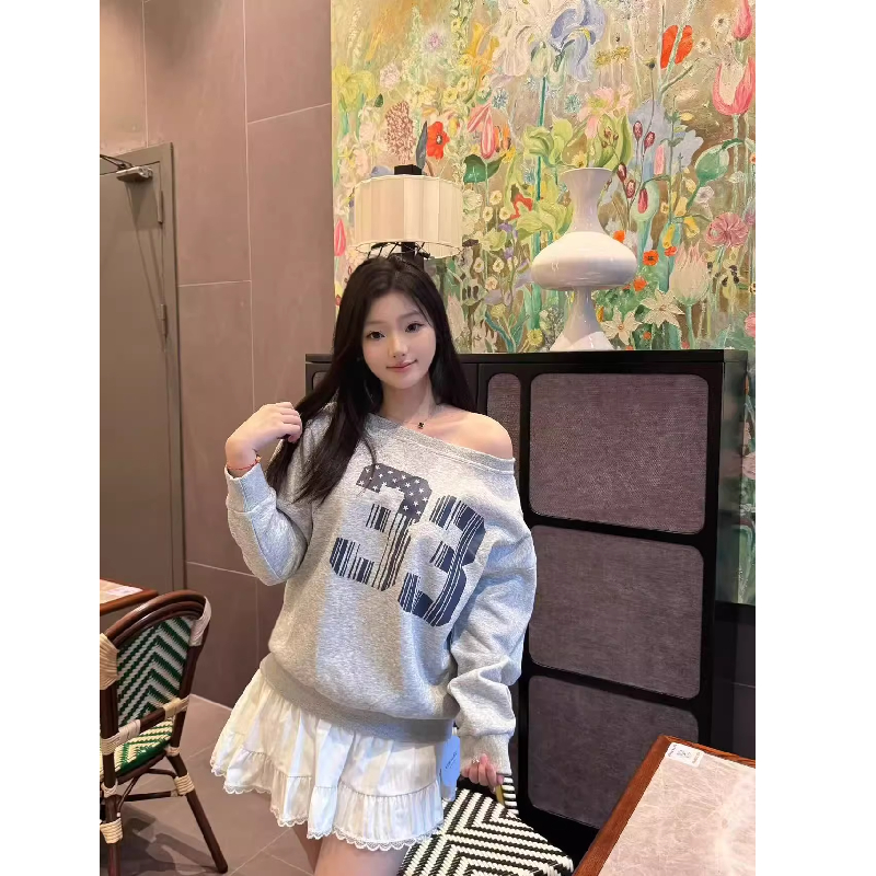 灰色斜肩长袖卫衣女秋冬2025新款