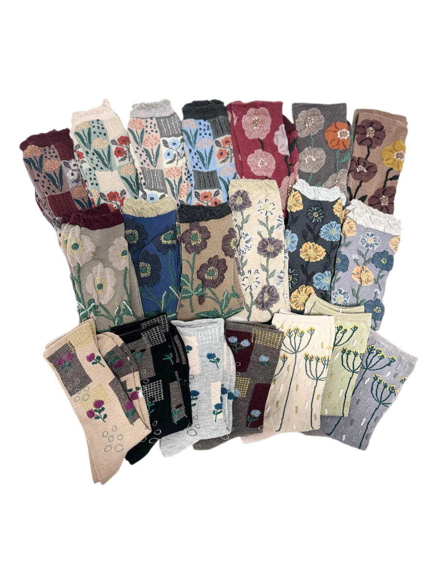 出口日本小众皆川明风格杂款植物花卉女中长筒袜文艺复古浮雕棉袜