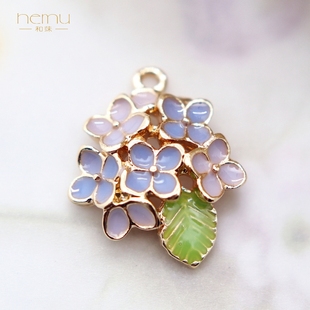 日本贵和 合金镀金滴油绣球花紫阳花吊坠吊饰耳环项链diy饰品配件