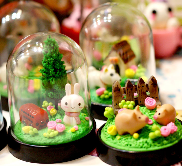 어린이 수제 DIY 초경량 점토 마이크로 풍경 장식품 재료 패키지 동물 장면 투명 방진 벨 선물