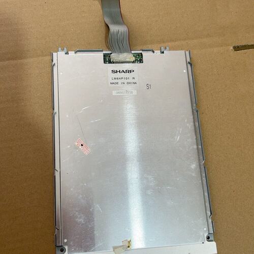 【全场5折起】机夏普液晶：LM64P101 R 好像是有竖线，忘记了 不