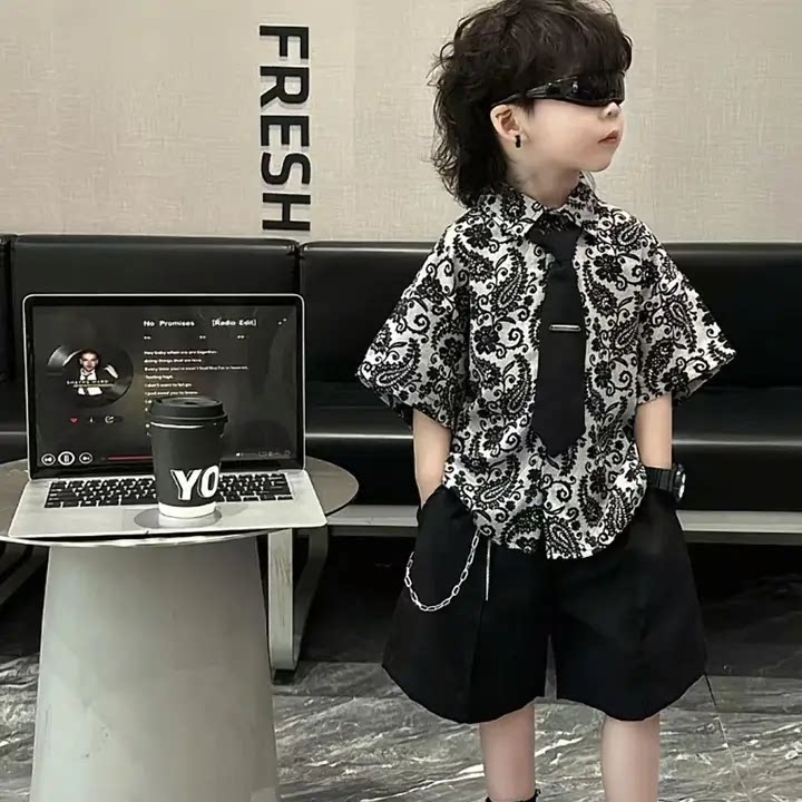 男童短袖夏季套装2026新款儿童洋气花领带衬衫夏天宝宝两件套帅气图片