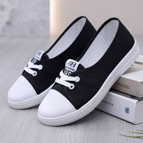 网红小白鞋女2026新款韩版百搭舒适防滑女鞋浅口透气学生帆布鞋女