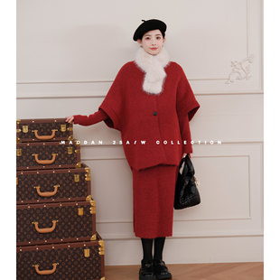 猫单【芬兰漫雪】【羊毛】娜娜的孕期穿搭孕妇装冬季新斗篷连衣裙