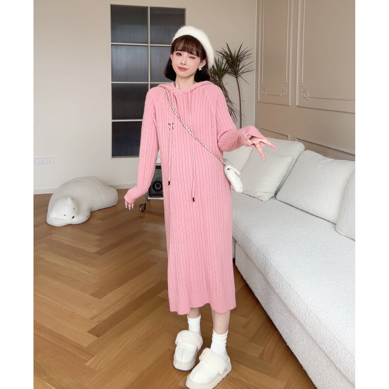 娜娜的孕期穿搭孕妇连帽毛衣裙