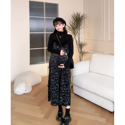 娜娜的孕期穿搭吊带裙两件套外穿