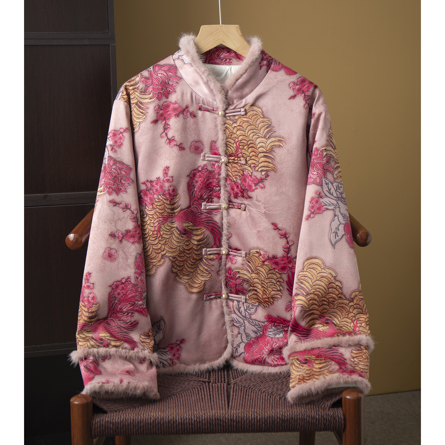 丝艺粉色凤凰花刺绣水貂毛拼接新中式90白鸭绒羽绒服立领国风外套