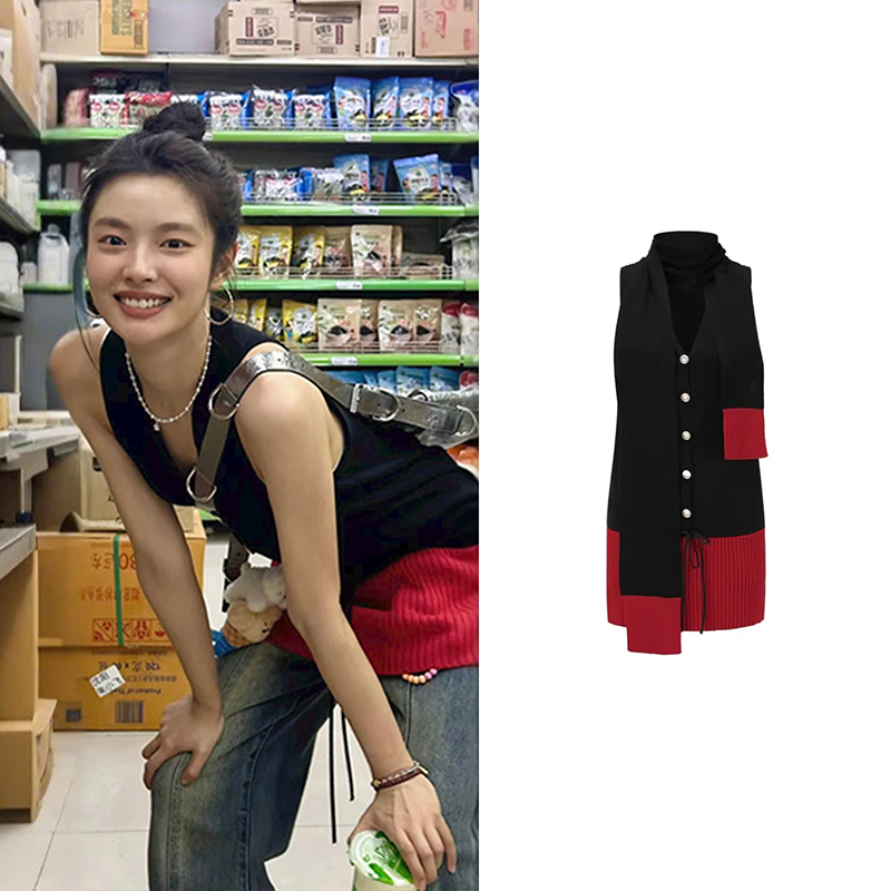 徐若晗~款 2024秋冬新品辣妹装撞色LOGO刺绣针织V领围巾短连衣裙