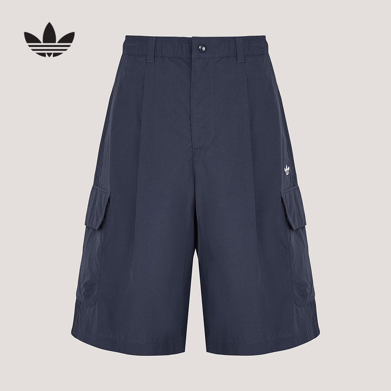 adidas阿迪达斯三叶草慵懒风宽松运动五分裤26夏男梭织短裤KT3045