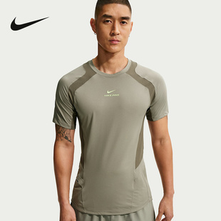 NIKE耐克运动2026春男短袖针织衫 IF2215-320