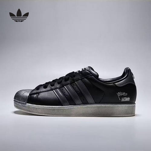 阿迪达斯 （adidas）|（新款）2026秋中性SUPERSTAR LB9761