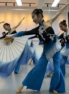 一条大河蓝色古典舞蹈服儿童成人飘逸秧歌扇子舞套装桃李杯演出服