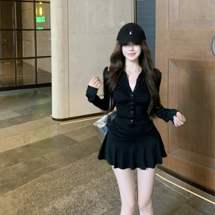 辣妹Polo领长袖褶皱连衣裙女2024春秋新款气质收腰性感a字衬衫裙