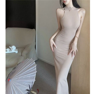 黑色挂脖无袖连衣裙女夏季新款气质收腰显瘦性感开叉高腰包臀长裙