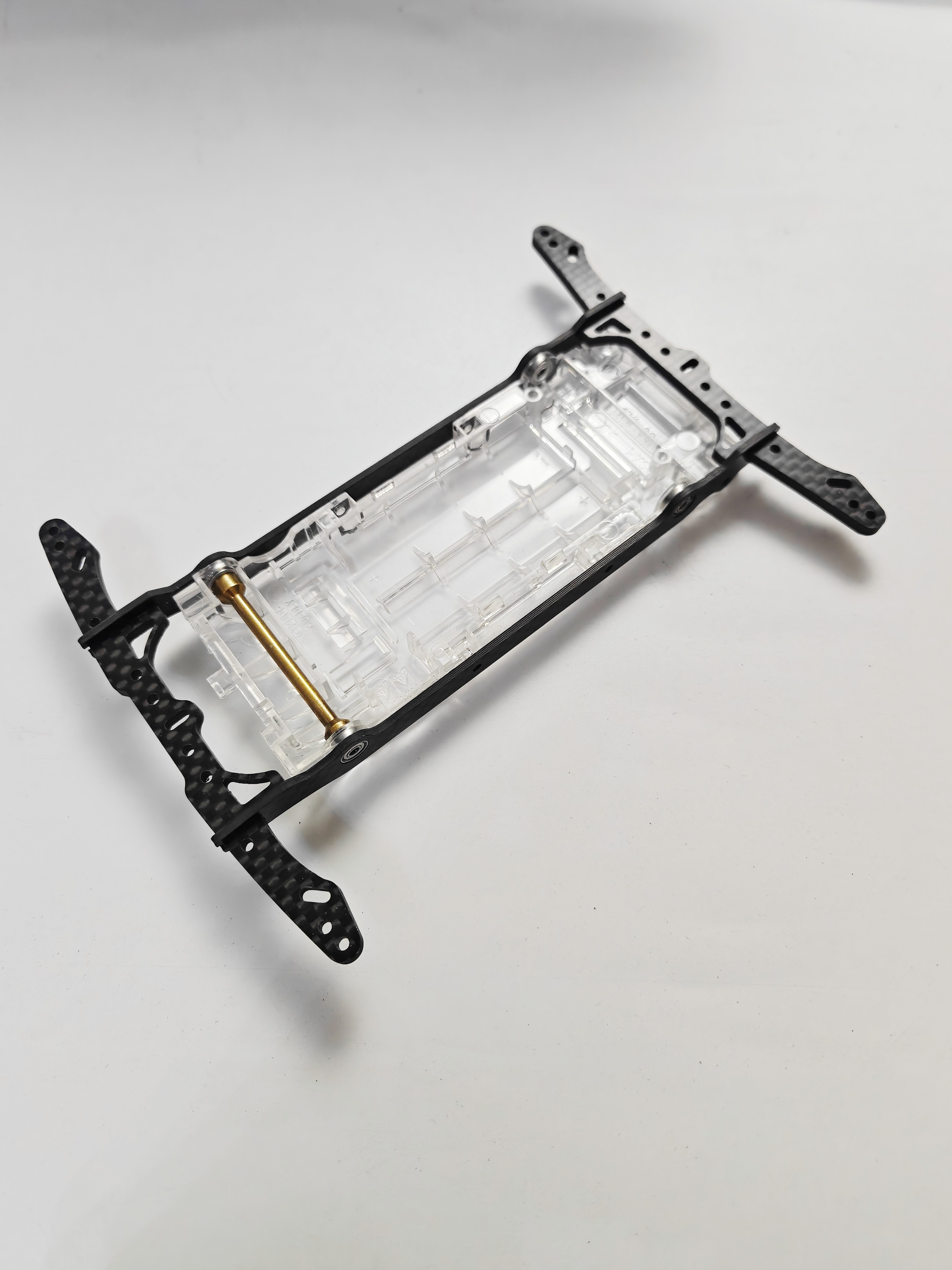 奥迪双钻四驱车改装配件 倒跑碳纤维护架新版 适配奥迪竞速底盘