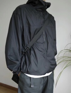 仇仇家！男装便携式防紫外线连帽薄款防晒衣外套3D CUT 464022