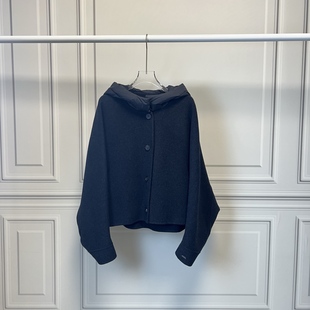 2025冬季设计师款轻奢风小众女装百搭拼接连帽灰色长袖短毛呢外套