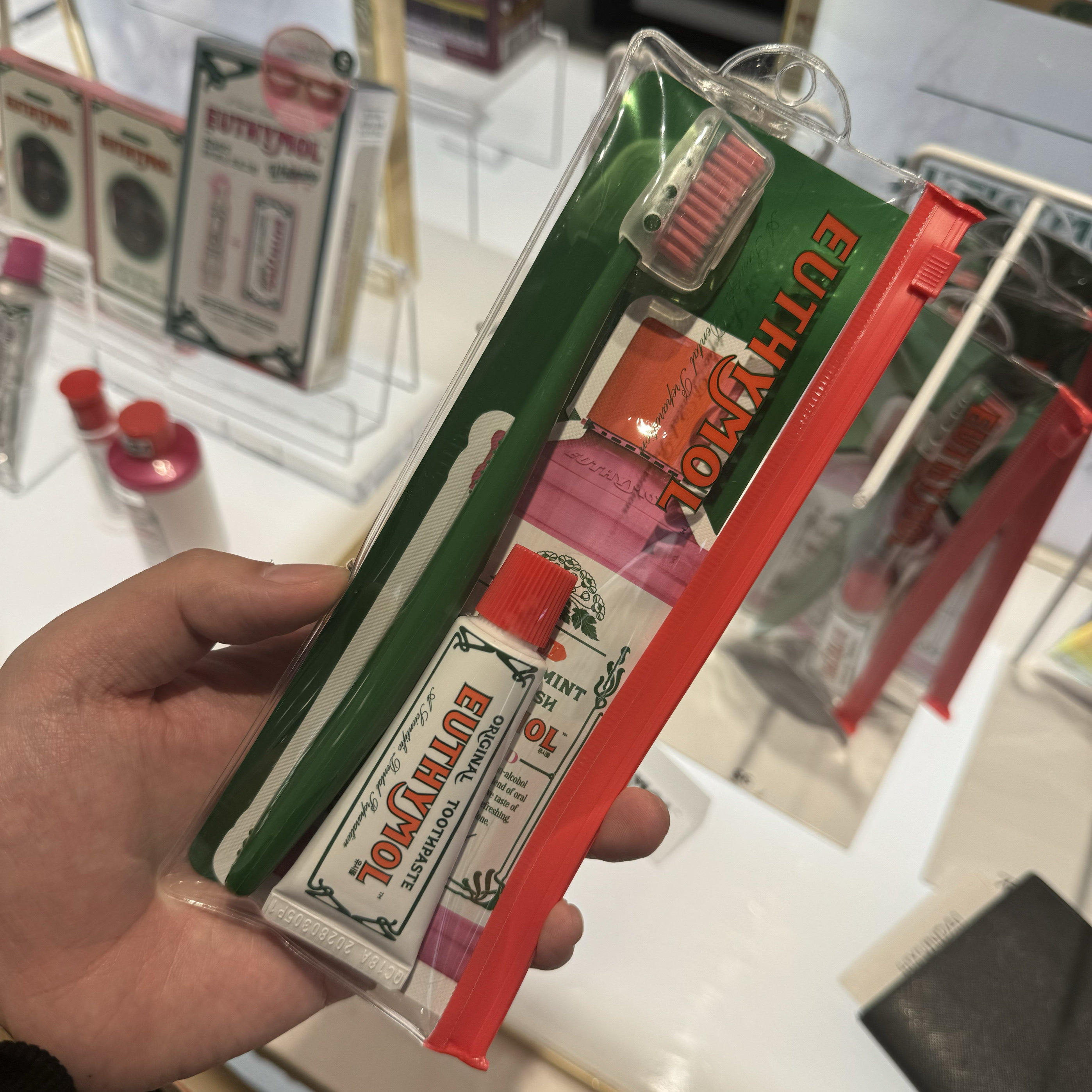 Euthymol牙刷牙膏便携套装