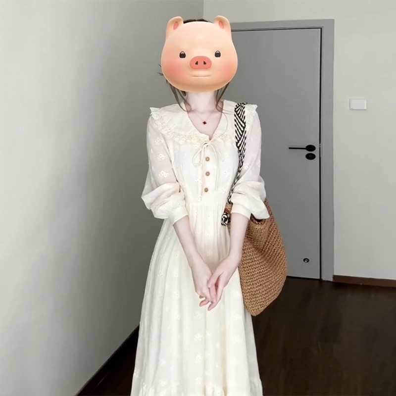 娃娃领法式气质长袖连衣裙子女夏季2025新款打底收腰开春穿搭长裙
