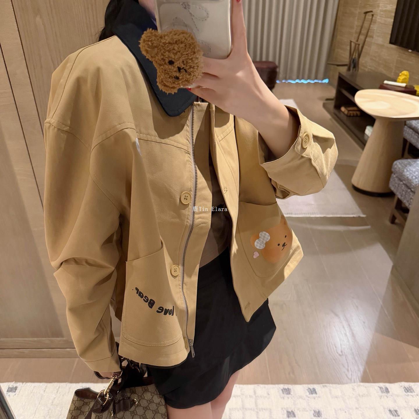 撞色翻领小熊印花短款外套女秋可爱卡通宽松工装夹克减龄百搭上衣