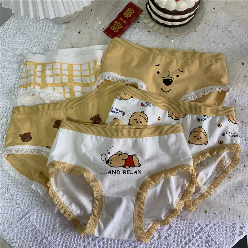 Chinese and Korean cartoon girl's real lace bear underwear