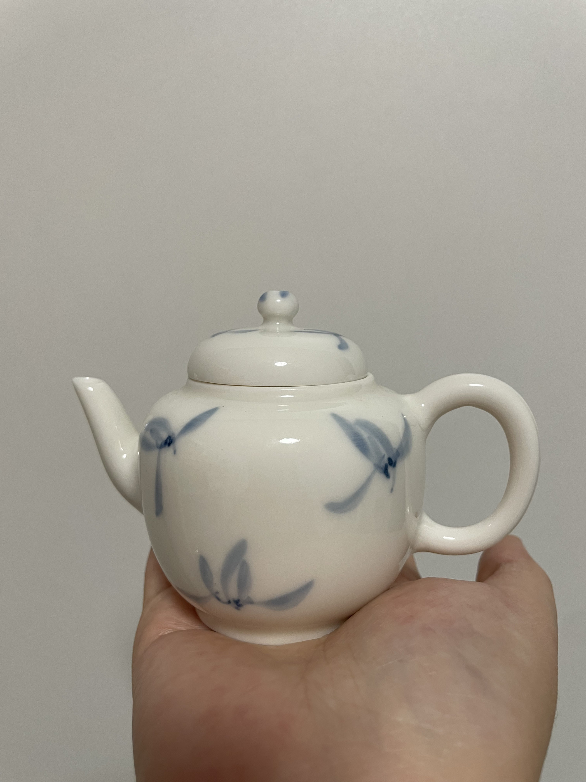景德镇纯手绘蝴蝶兰花陶瓷茶壶球孔过滤中式功夫茶具小容量泡茶壶