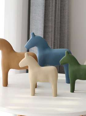 北欧木质小马摆件高颜值摆设