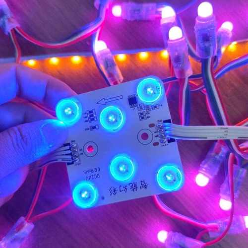 高亮灯珠幻彩区块灯RGB七彩全彩漫反射灯led广告网红灯箱方块灯