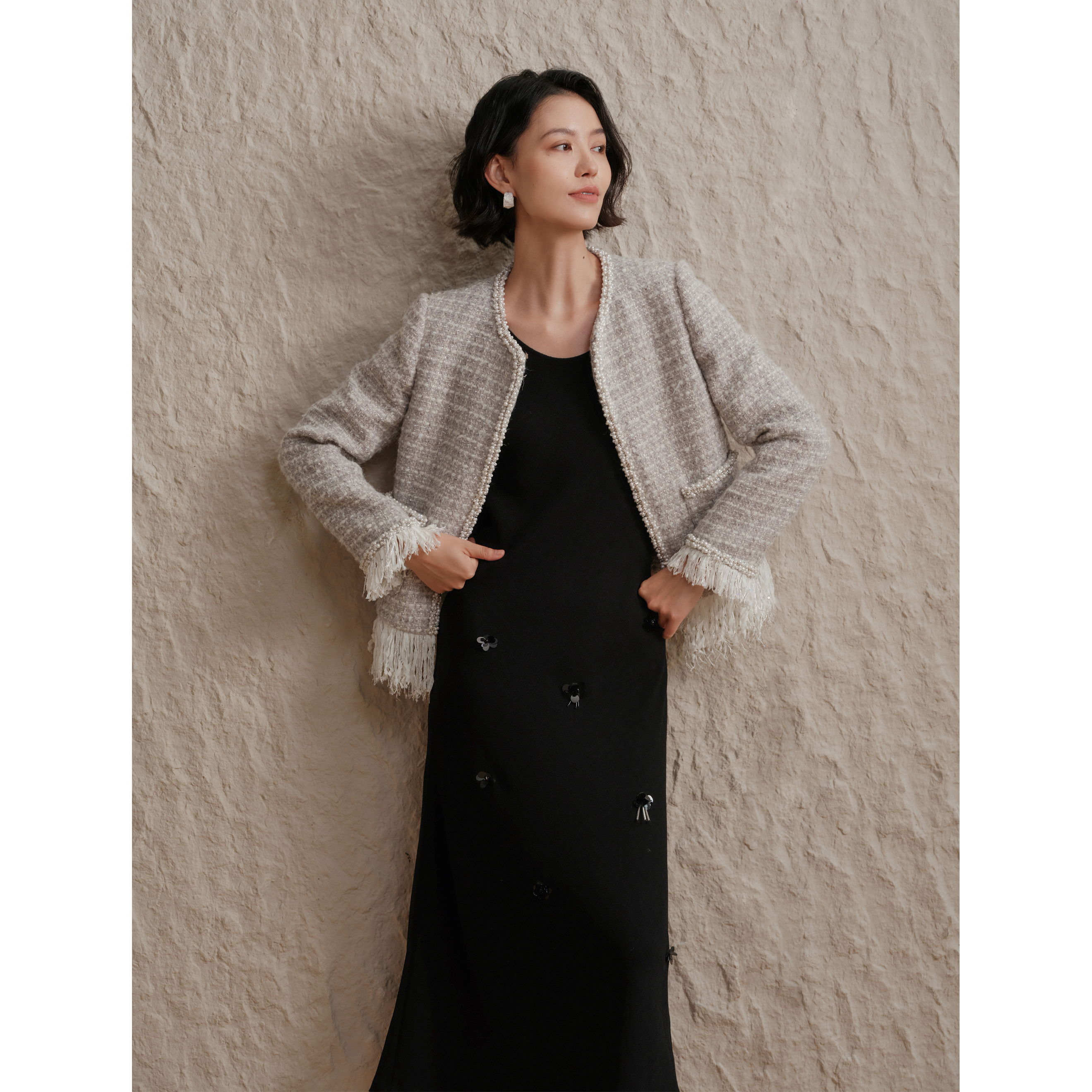 芝美日禾 缪斯之颂 长流苏小香风粗花呢宽松箱型羊毛短外套