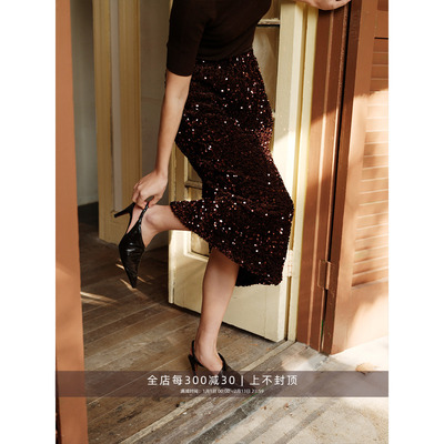 芝美日禾 璀璨氛围感闪耀blingbling丝绒亮片半身裙节日约会