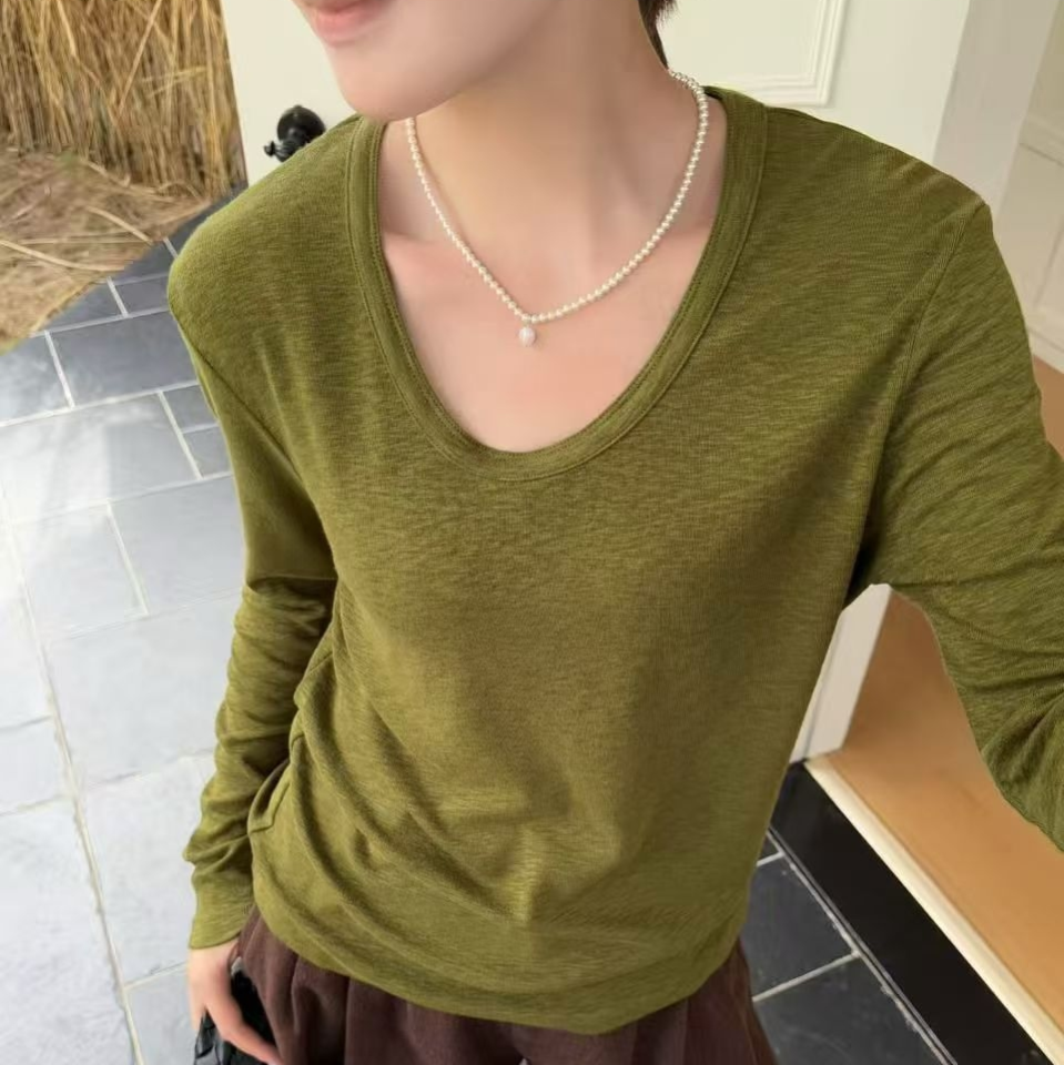 U领长袖T恤女秋冬纯色百搭打底衫