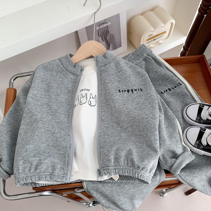 儿童宝宝春秋套装两件套洋气男童休闲运动装中童立领外套纯棉卫裤