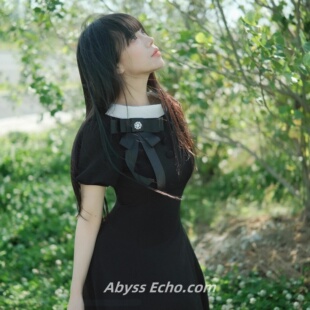 亚文化暗黑系哥特风连衣裙女春季 长裙子 复古气质收腰显瘦泡泡袖