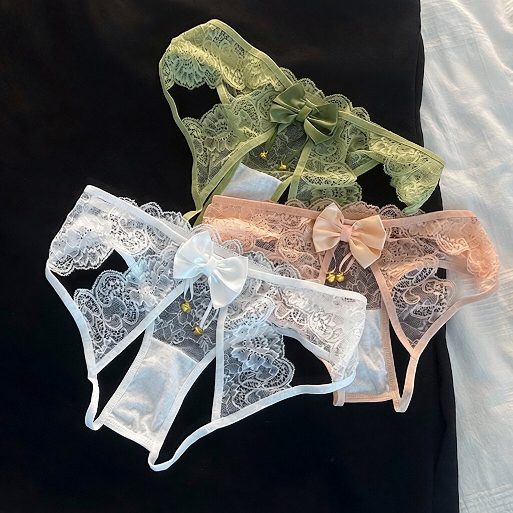 网红爆款火辣内裤女铃铛蝴蝶结三角裤女透明性感蕾丝镂空调情