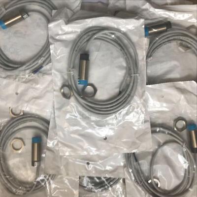 接近开关im18-08nps-zw1现货6011995