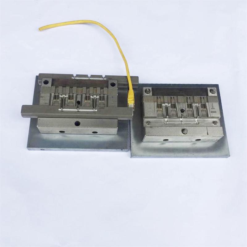 供应网络8p8c模具高品质大型注塑模具诚信厂家