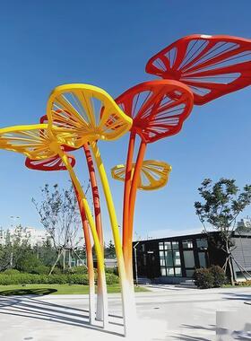 大型不锈钢校园雕塑造型源工厂户外园林景观镜面镂空叶子雕塑艺术